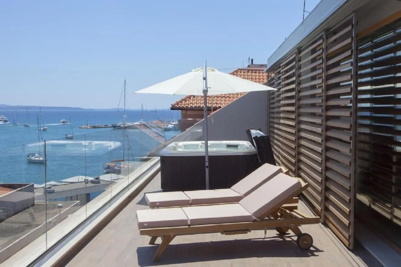 Ferienwohnung Netflix The Weekend Away Movie Penthouse In Split Apartment